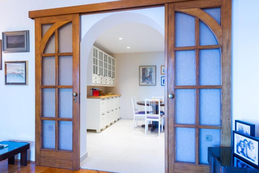 Mare Apartment *